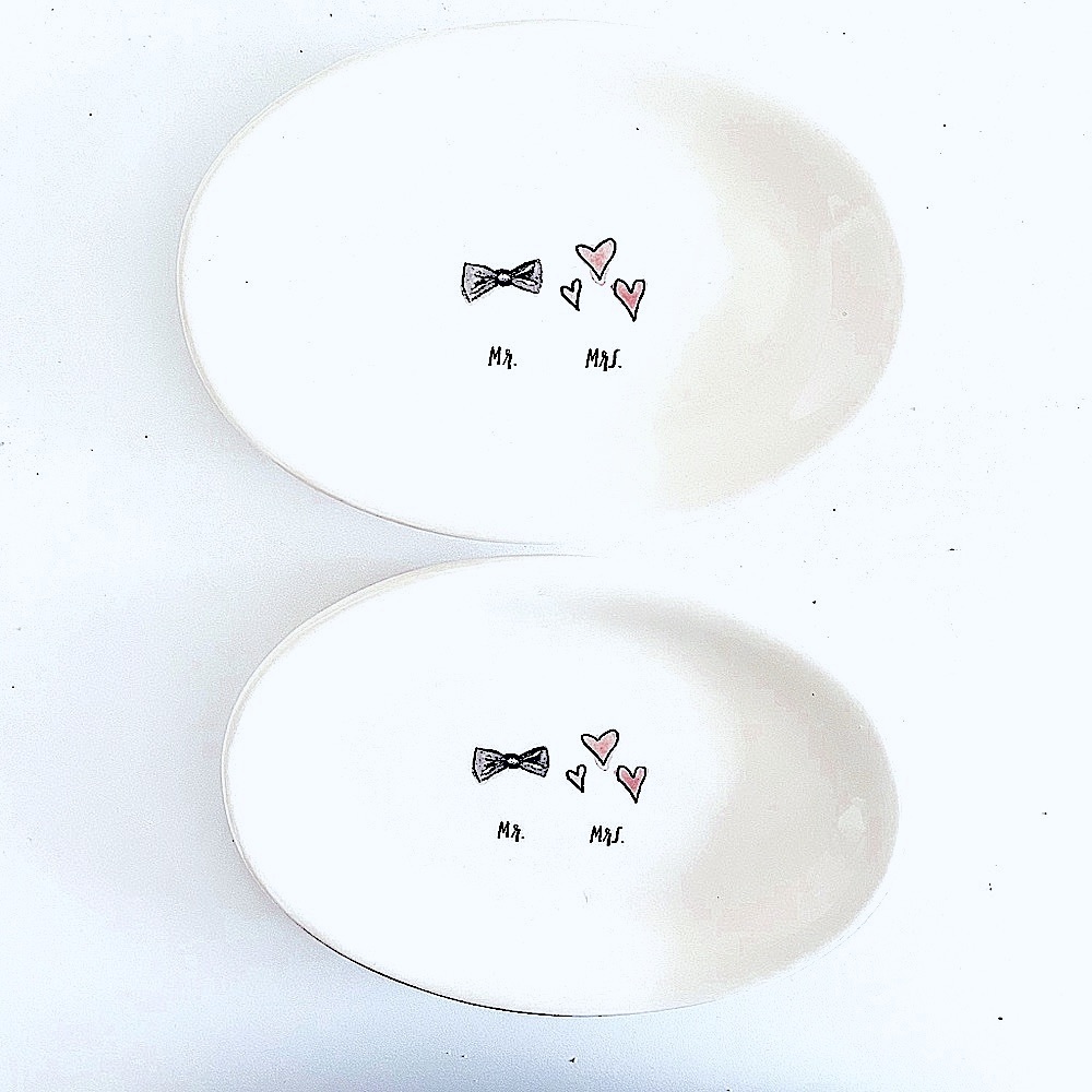 Rae Dunn Set of Two “Mr. & Mrs. Bow Tie & Hearts”Plates